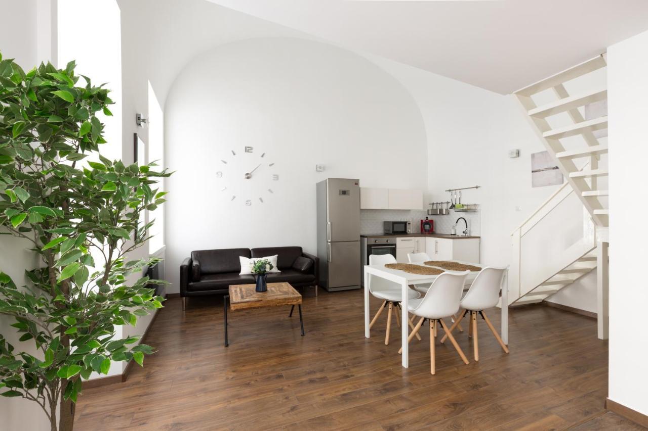 B17 Bajcsy Apartment Будапеща Екстериор снимка